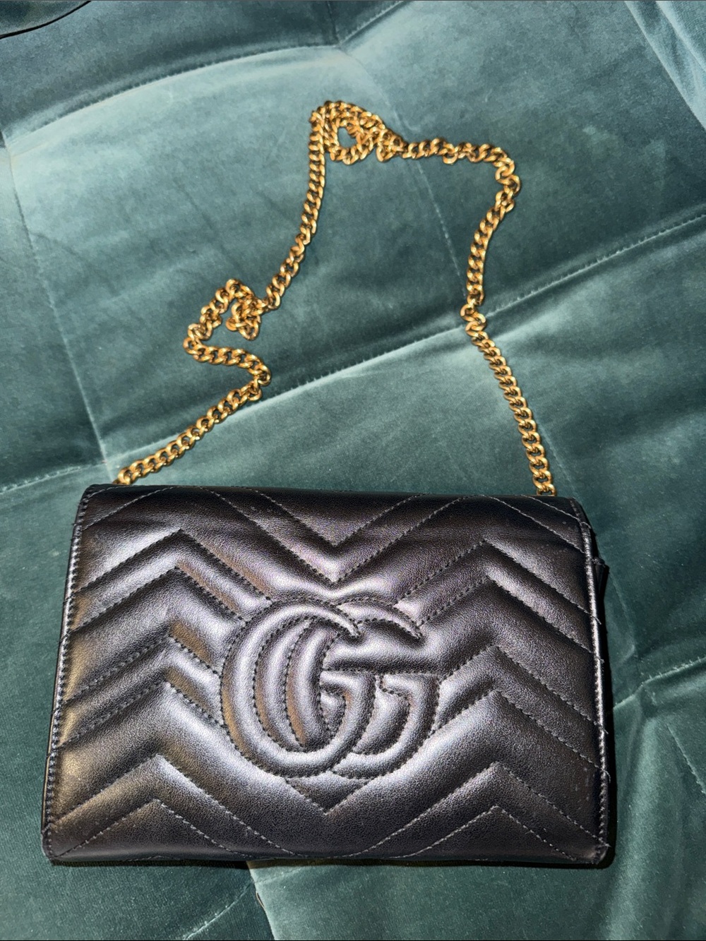 ✨ Superb Condition Gucci Black GG Marmont Wallet On A Chain with Gold Hardware ✨ - Picture 8 of 10